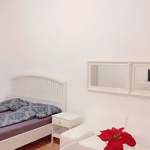  Apartment Premier Studio 2p Lg Österreich
